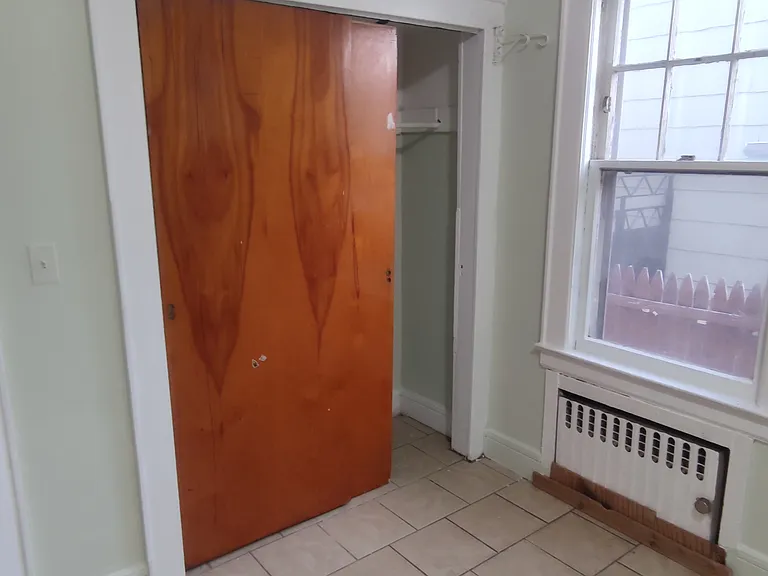 634 Madison Ave #1 — Photo 12