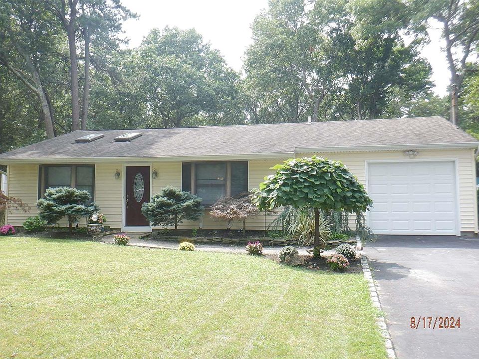 1st image of 20 Shady Lane