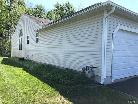 2nd image of 120 Braintree Dr