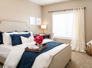 Wyndham Hill by Broadmoor, Omaha, NE 68114