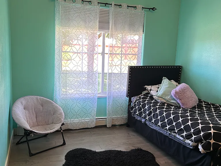 2574 Silver Oak Ct — Photo 12