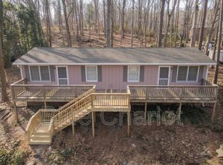 1705 Smith Level Rd #B, Chapel Hill, NC 27516