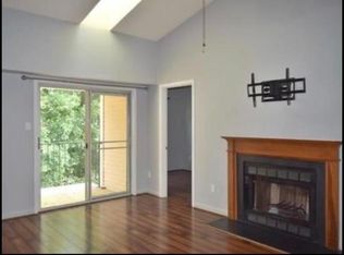 12133 Chaucer Ln, Woodbridge, VA 22192