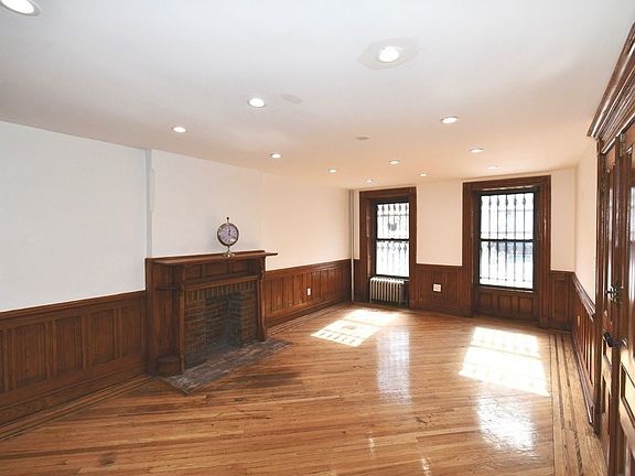 4th image of 317 Mac Donough St #1
