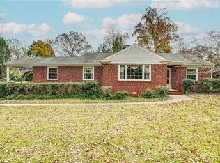 2609 Mohawk Dr, North Chesterfield, VA 23235