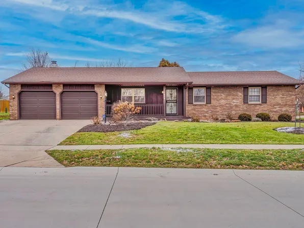 9018 Willow Grove Dr, Fort Wayne, IN 46804