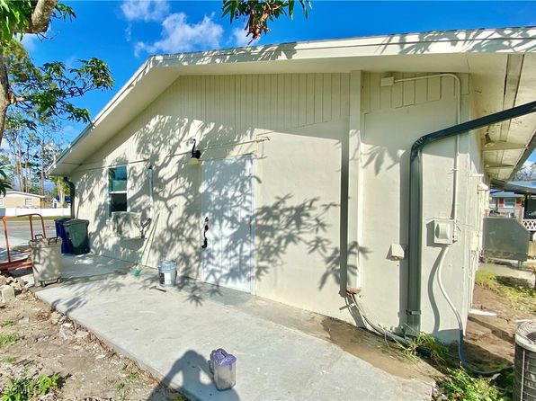 1638 Cypress Dr #B