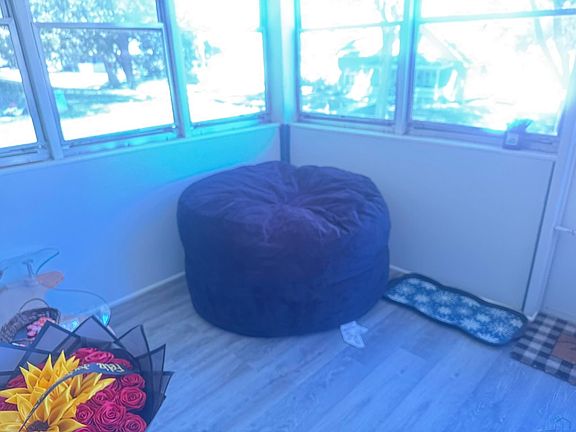 5th image of 3222 4th Avenue Pl