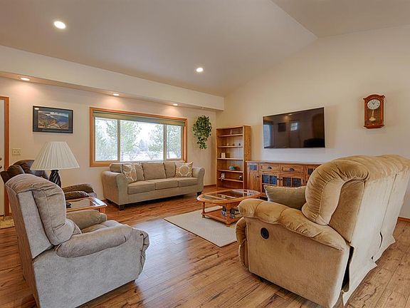 4th image of 9439 6097 Road