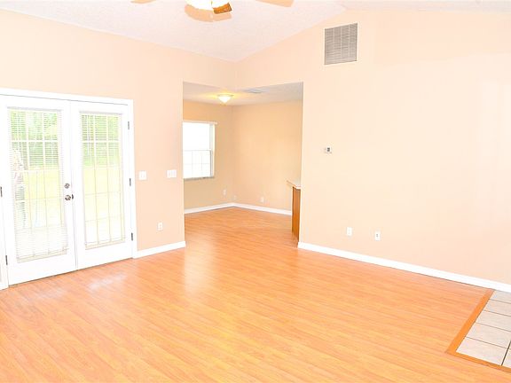 3rd image of 3836 Osprey Cir