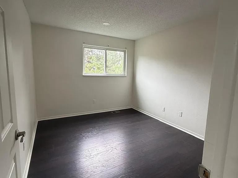 6545 Kalua Rd #202D — Photo 10