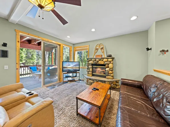 12719 Hidden Cir Unit 2, Truckee, CA 96161