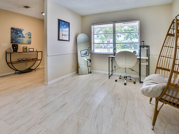 5th image of 1210 SW 26th Avenue