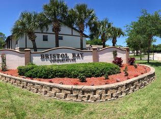 430 Banana Cay Dr, Daytona Beach, FL 32119