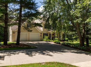 7893 Cedar Crest Ln NW, Rochester, MN 55901