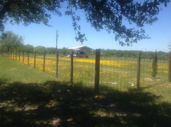 NULLB Garrett Rd, Yoakum, TX 77995