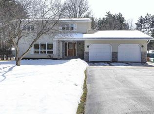 1853 Plantation Ln, Mosinee, WI 54455