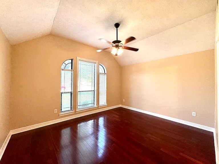 3807 Ransberg Ct — Photo 11