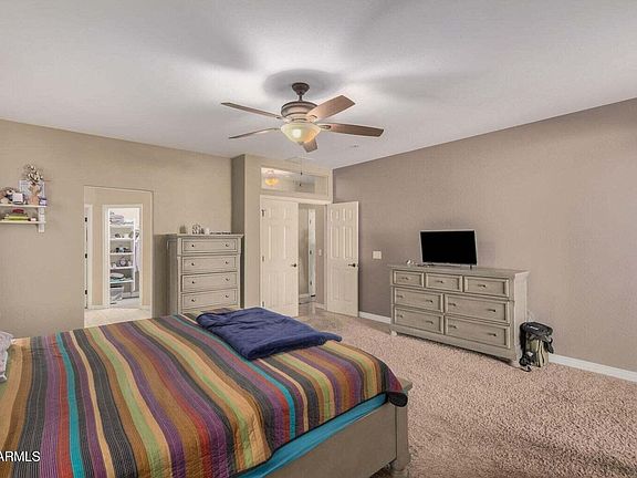 3rd image of 5389 S SCOTT Place