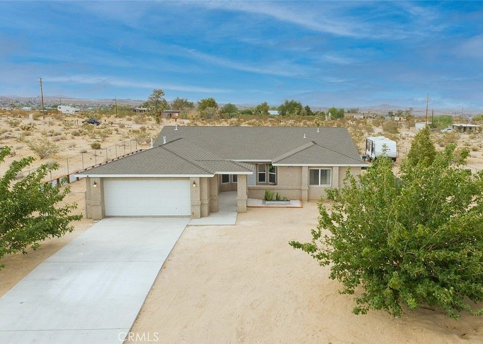 1st image of 62382 Crestview Dr