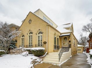 1206 N Elmwood Ave, Oak Park, IL 60302