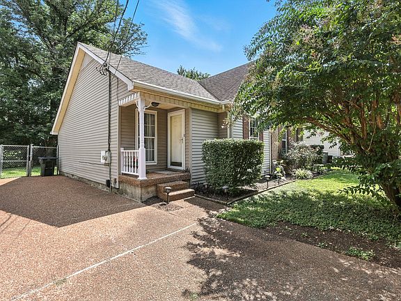 4th image of 1121 Jacksons Valley Rd