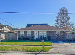 2944 Cardinal Dr, Marrero, LA 70072