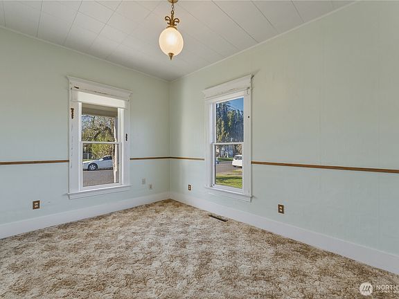 5th image of 116 SW 9th Street
