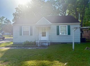 1304 Sewanee Dr, Chattanooga, TN 37412
