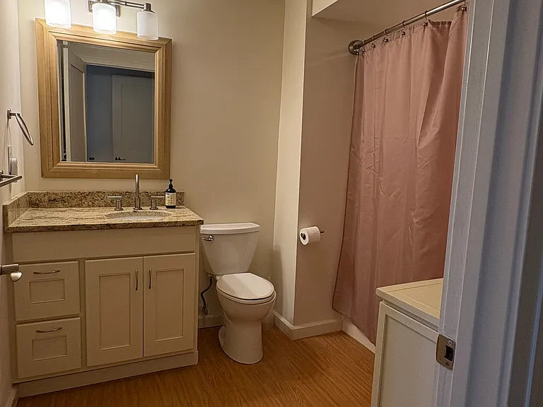 11395 Lakeshore Dr — Photo 14