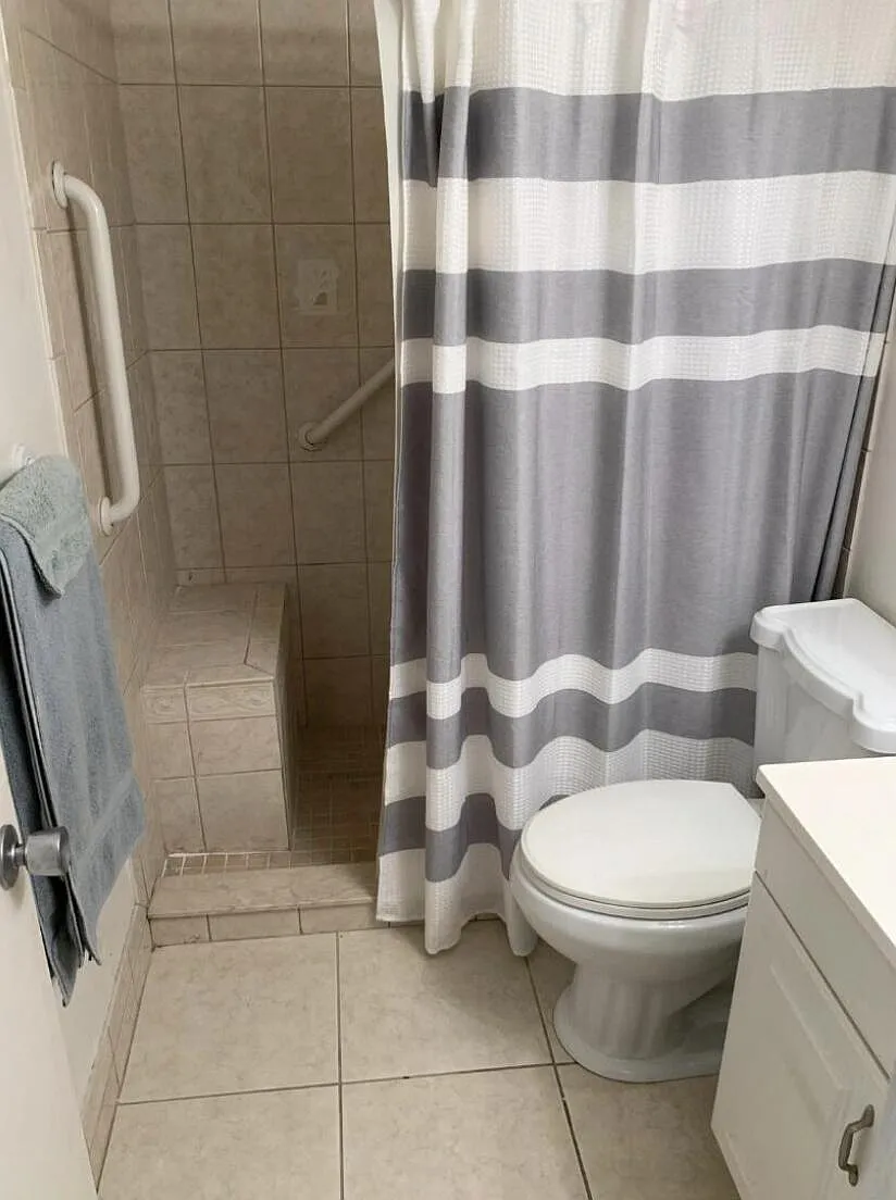 2 bed, 1.5 bath, 798 sqft, $1,400 — Photo 3