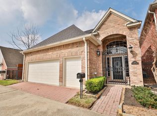 7639 Ameswood Rd, Houston, TX 77095