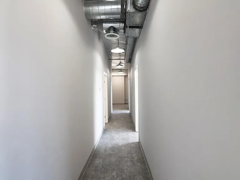 5265 Fountain Ave #2 — Photo 8