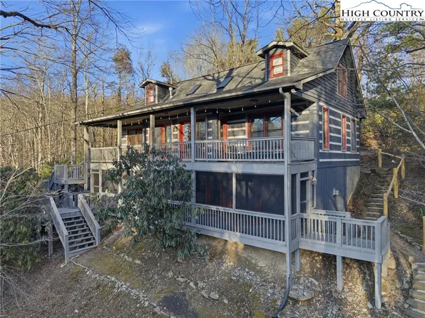 7019 Hummingbird Lane, Blowing Rock, NC 28605