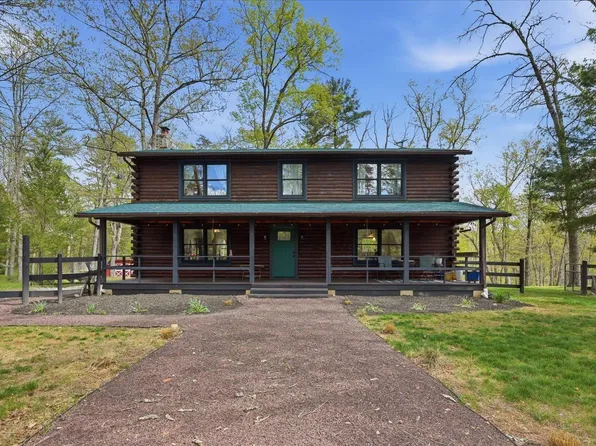 482 Boyer Rd, Fort Valley, VA 22652