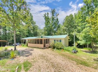 51 Rock Rd, Hattiesburg, MS 39401