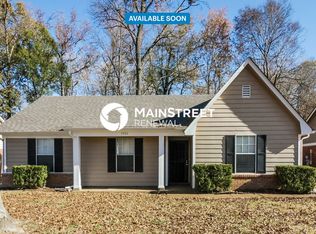 5906 Garden Ridge Dr, Millington, TN 38053