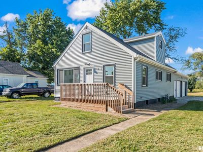 117 E Pulaski St, Williamsville, IL, 62693