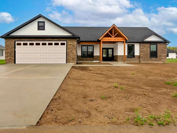 1112 Early Bird Ln, Marion, IL 62959