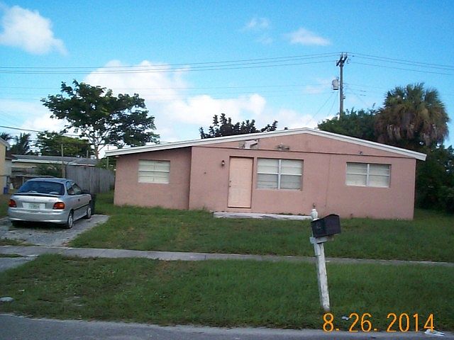 2nd image of 472 Cheyenne Dr