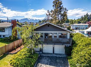 1716 E 4th St, Port Angeles, WA