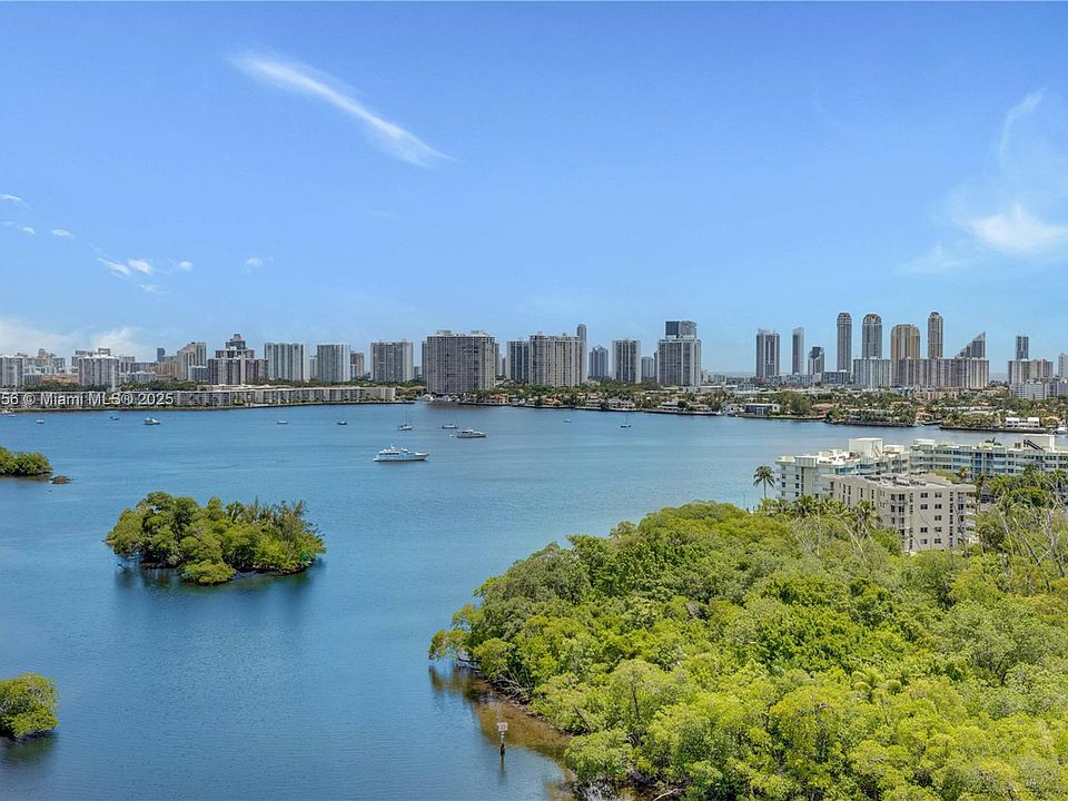 1st image of 16385 Biscayne Blvd #1616