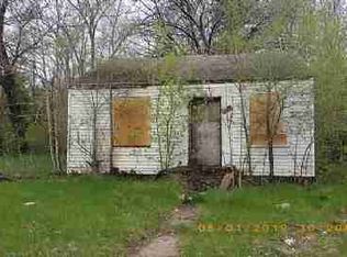14385 Dolphin St, Detroit, MI 48223
