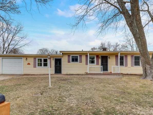 640 Frances St, Marengo, IL 60152