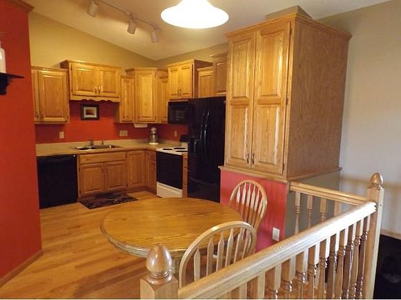 Eat In Kitchen