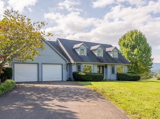 333 Hilton Ln, Rural Retreat, VA 24368