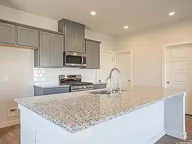 731 Bellamy Dr — Photo 9