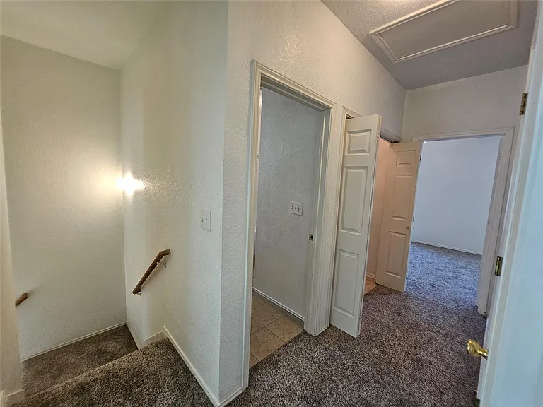 304 Windridge Village Cv — Photo 34