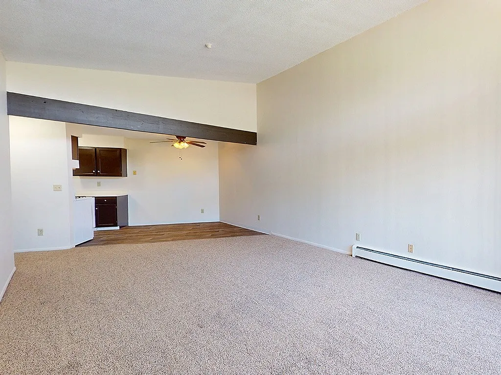 Stone Grove Apartments — Photo 2