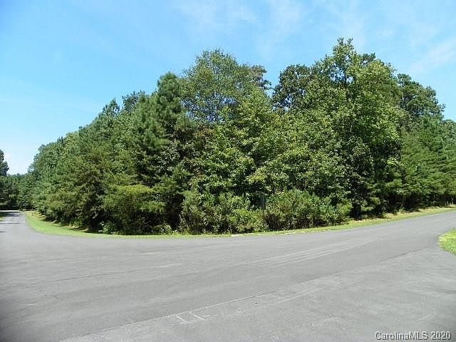 1st image of 216 Heron Bay Dr